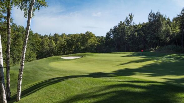 18 Holes at SilverBrooke